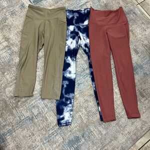 3 pairs of leggings in perfect condition